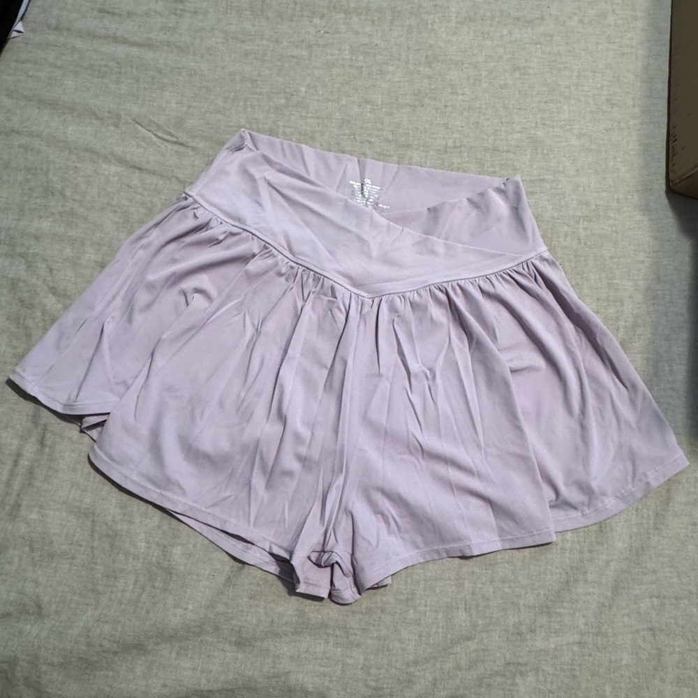 Purple crossover waistband athletic shorts